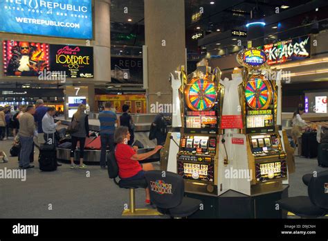 las vegas airport slot machine